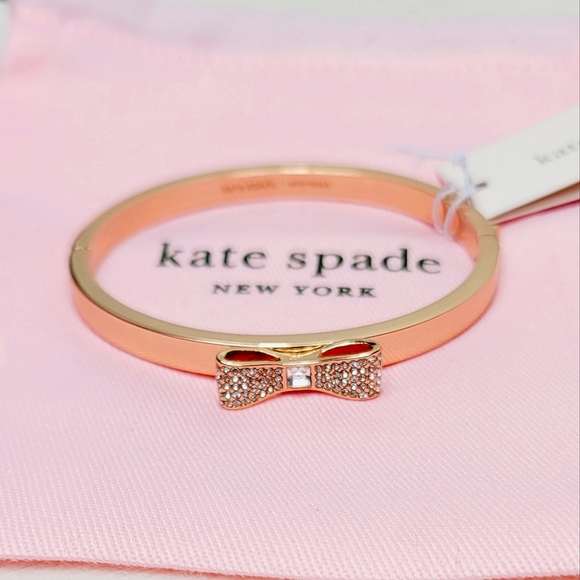 Kate Spade "Ready Set Bow" Rose Gold Bangle Hinged Bracelet - Picture 1 of 7